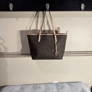 Michael Kors Jet Set Large Logo Travel Tote - Brown Saffiano - Like New